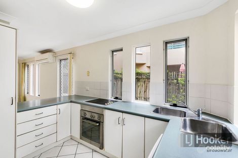 Property photo of 2/16 Hollywell Road Biggera Waters QLD 4216