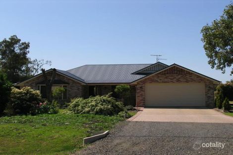 42 Briggs St, Pittsworth, QLD 4356