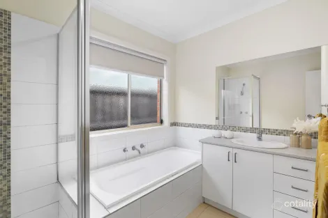 Property photo of 41 Eliot Avenue Doreen VIC 3754