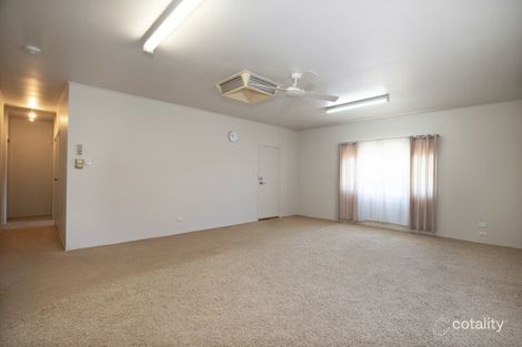 Property photo of 6 Pryor Place Emerald QLD 4720