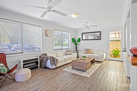 Property photo of 21 Erin Avenue Berkeley Vale NSW 2261