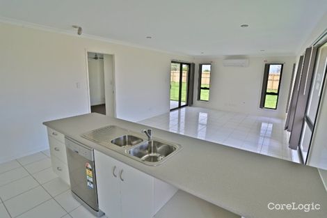 Property photo of 16 Waterpark Drive Mulambin QLD 4703