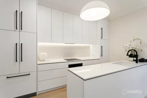 Property photo of 11B Elm Grove Brighton VIC 3186
