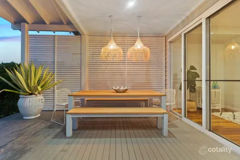 Property photo of 6 Eclipse Lane Casuarina NSW 2487