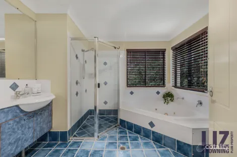 Property photo of 52 Ardes Street Chapel Hill QLD 4069