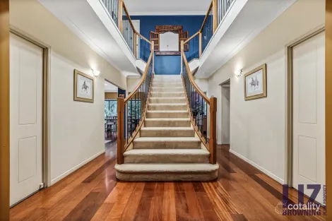 Property photo of 52 Ardes Street Chapel Hill QLD 4069