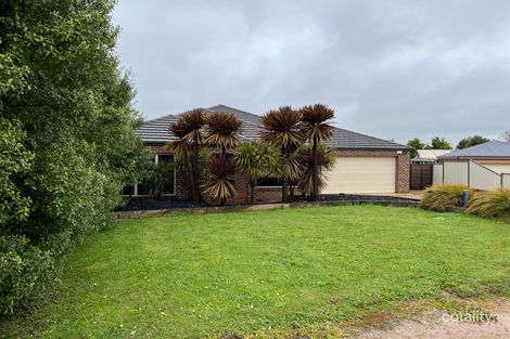 5 Francis Cl, Romsey, VIC 3434