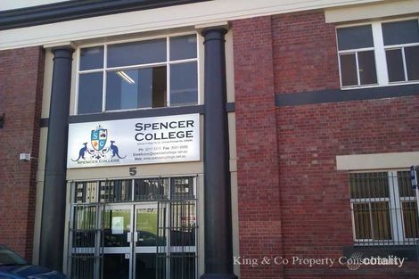 5 Hubert St, Woolloongabba, QLD 4102