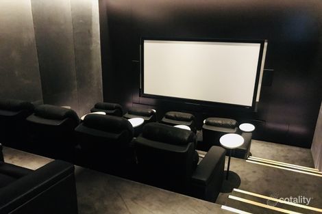 2403/70 Southbank Bvd, Southbank, VIC 3006