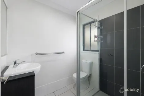 Property photo of 4 Mieka Crescent Pimpama QLD 4209