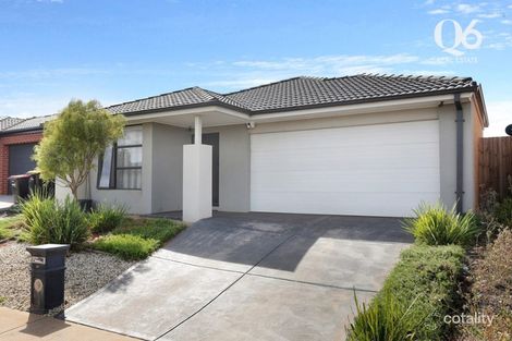 Property photo of 26 Toolern Waters Drive Weir Views VIC 3338