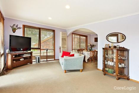 Property photo of 2 Ashdale Grove Eltham VIC 3095
