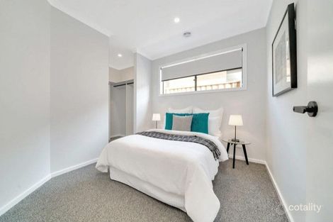 Property photo of 13 Farmington Road Wyndham Vale VIC 3024