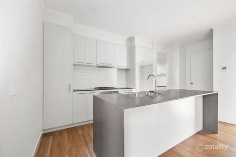 Property photo of 2/105 Forest Street Lake Wendouree VIC 3350