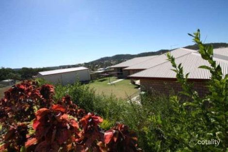 Property photo of 2-4 Fairmont Terrace Rockyview QLD 4701