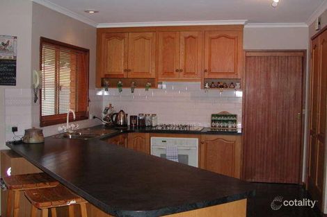 Property photo of 8 McIntyre Street Horsham VIC 3400