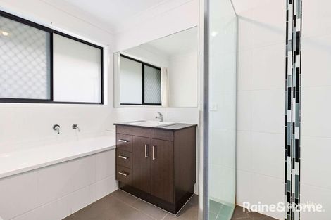 Property photo of 14 Samford Drive Holmview QLD 4207