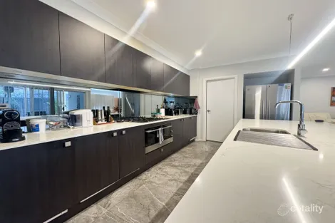 Property photo of 5 Randall Street Glenmore Park NSW 2745