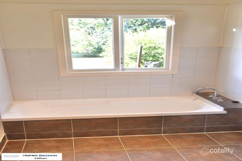 Property photo of 8 Commonwealth Street Clifton QLD 4361