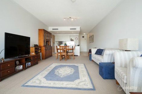 Property photo of 1791/1 Rialto Quay Drive Hope Island QLD 4212