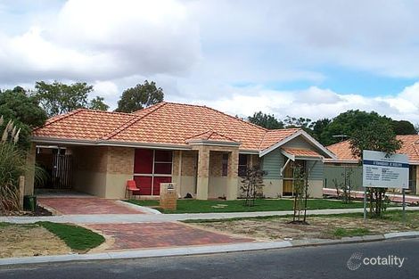 4 Grand Pde, Redcliffe, WA 6104