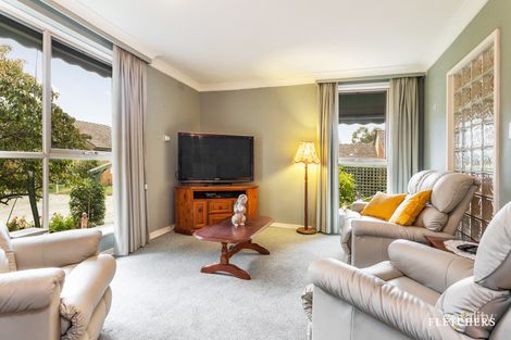 Property photo of 16/11-13 Tennyson Avenue Kilsyth VIC 3137