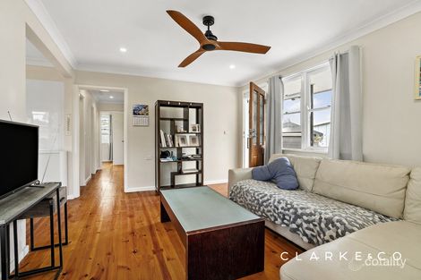 Property photo of 5 Green Hills Avenue Woodberry NSW 2322