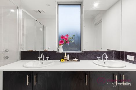 Property photo of 5 Jamison Grove Wellard WA 6170