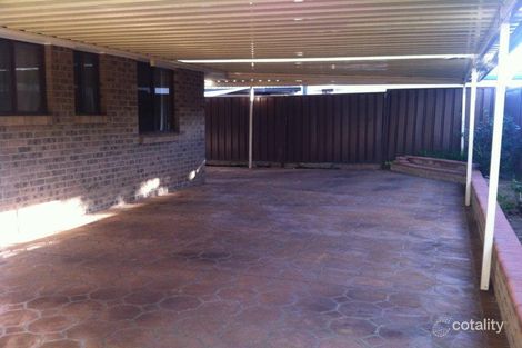 Property photo of 37 Kirsty Crescent Hassall Grove NSW 2761