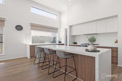 Property photo of 28 Blomeley Drive Lucas VIC 3350