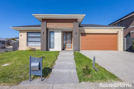 16 CHERRY BALLART RD, GISBORNE, VIC 3437