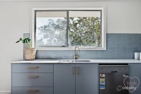 Property photo of 20 Battersby Circuit Kambah ACT 2902