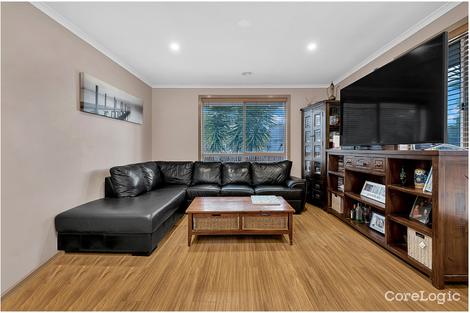 Property photo of 10 Niagara Way Werribee VIC 3030