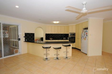 Property photo of 10 Hayman Court Kawungan QLD 4655