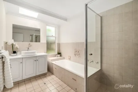 Property photo of 17 Lucretia Way Hallett Cove SA 5158