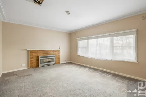 Property photo of 24 Phillipson Street Wangaratta VIC 3677