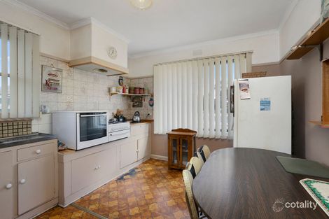 Property photo of 31 Swallow Crescent Norlane VIC 3214