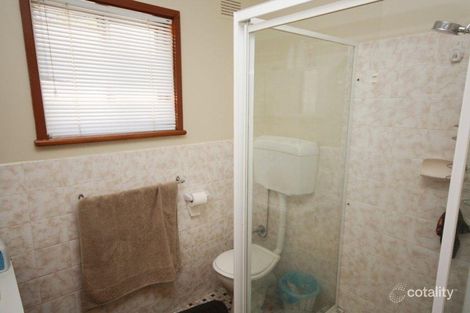 Property photo of 10 Sherwood Avenue Kooringal NSW 2650