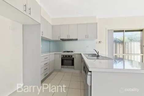 Property photo of 2/40 McCubbin Way Caroline Springs VIC 3023