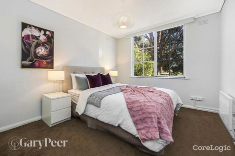 Property photo of 1/2A Parkside Street Elsternwick VIC 3185