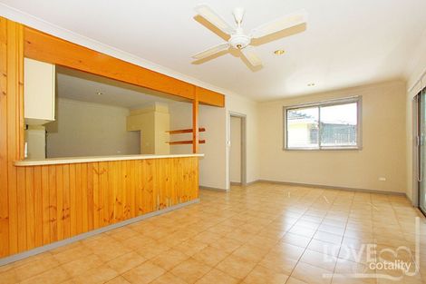 Property photo of 53 Dumbarton Street Reservoir VIC 3073