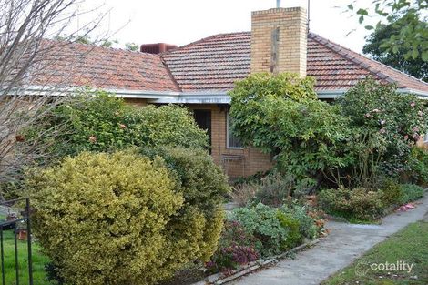 Property photo of 23 Henrietta Street Hampton East VIC 3188