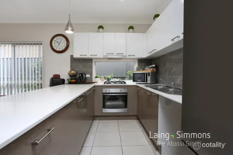 Property photo of 7 Janssen Street Ropes Crossing NSW 2760