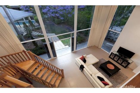 Property photo of 27 Trundle Street Coorparoo QLD 4151