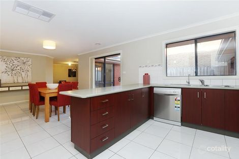 Property photo of 26 Hanrahan Wynd Lynbrook VIC 3975