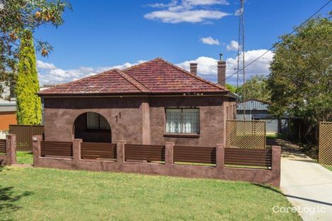 Property photo of 11 Carthage Street North Tamworth NSW 2340