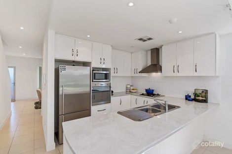 Property photo of 21 Swans Place St Clair SA 5011
