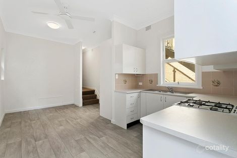 Property photo of 2/44-50 Kirribilli Avenue Kirribilli NSW 2061