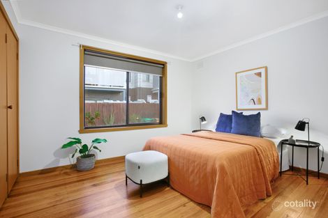 Property photo of 1/3 Erskine Avenue Reservoir VIC 3073