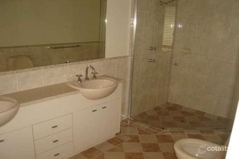 Property photo of 8 Lisbon Circuit Orange NSW 2800